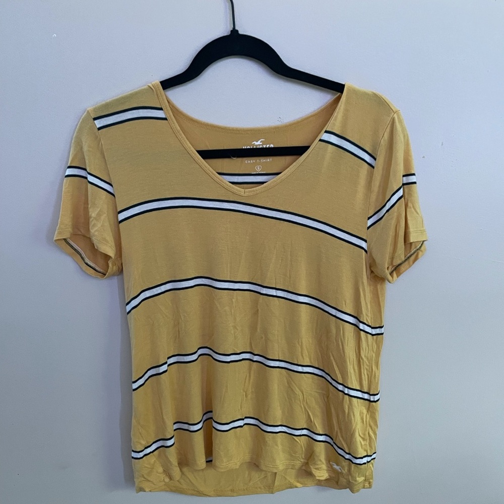 Hollister Tee